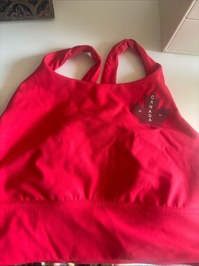 lululemon athletica Red Athletic sport bra/ Crop top with Canada Maple Leaf